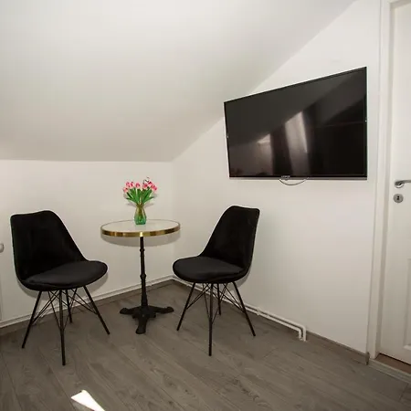 Vsa Boutique House *